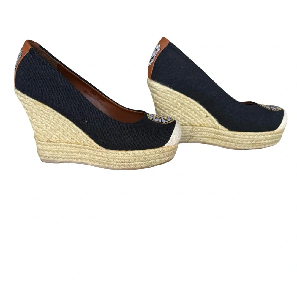 Cuce officially licensed NHL Boston Bruins ‘The Groupie Sandal’ wedges Size 7
